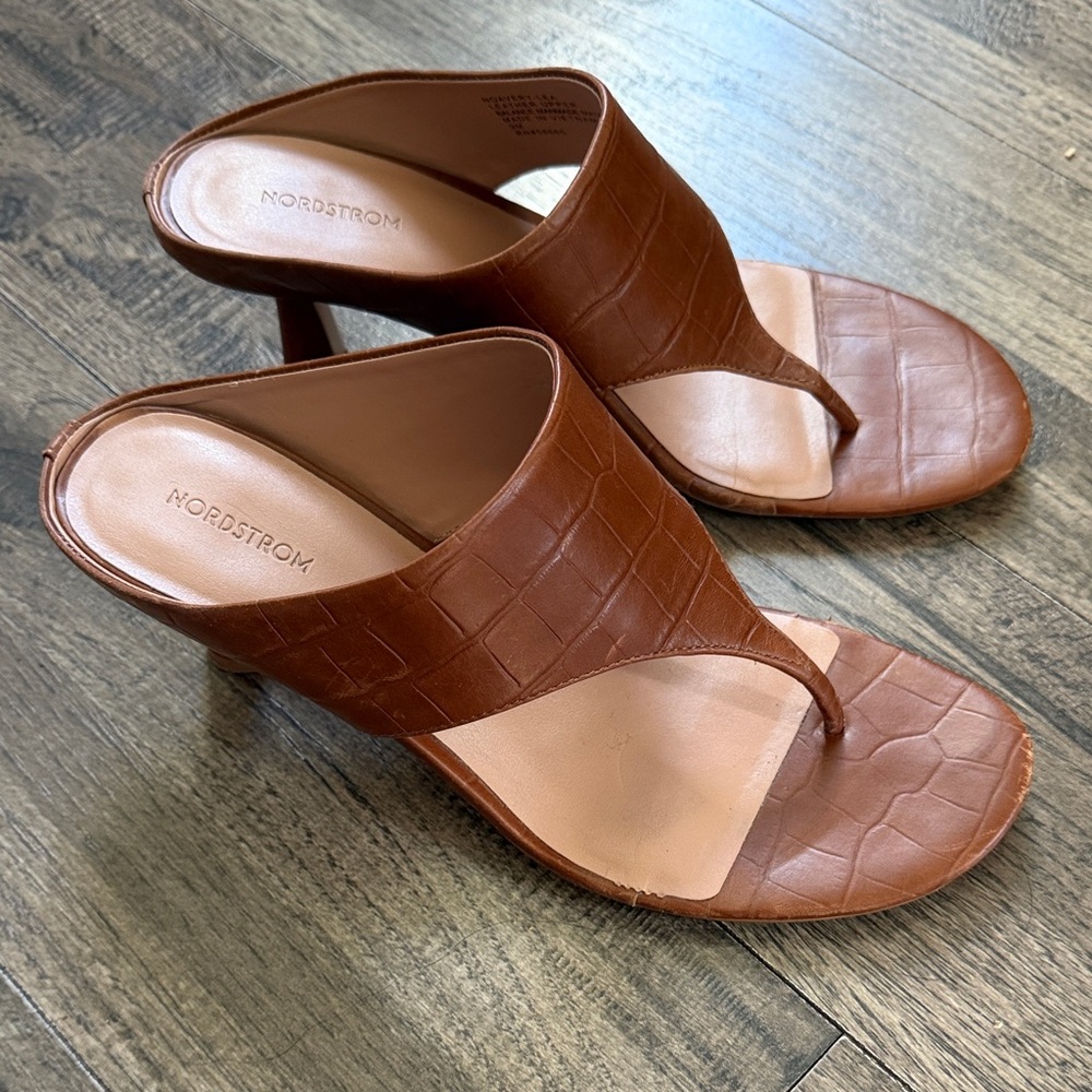 Nordstrom Noavery-Lea Croc-Embossed Heeled Sandals